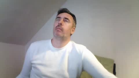 TheGuyB39 online show from February 22, 8:59 pm