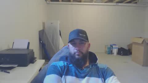 thehawaiian93 online show from November 29, 6:10 pm