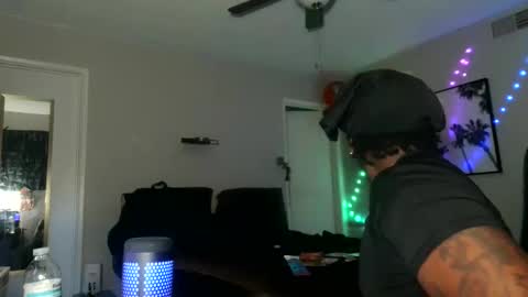 IXMCOUPLE444 online show from November 5, 9:17 pm