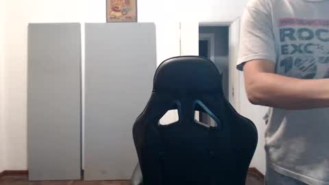 KINGOFPAINS online show from October 28, 3:47 pm