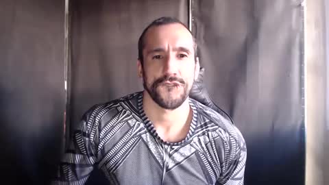 KINGOFPAINS online show from September 8, 6:18 pm