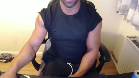 Snapshot of themusclefactory chatting on October 9, 6:24 pm TheMuscleFactory online show from October 9, 6:24 pm