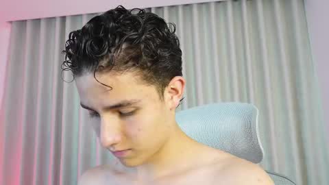  THEO- MATEO  online show from February 16, 12:00 am