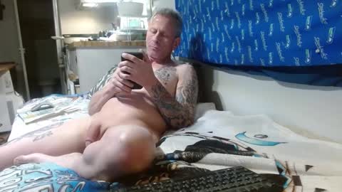 theoneyouwanttwofuck online show from February 17, 2:31 am