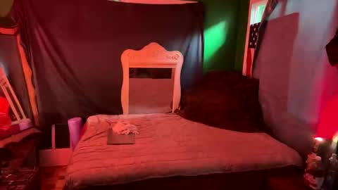 theonlyboi43ver online show from December 1, 9:29 pm