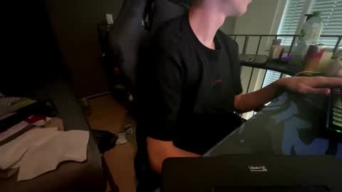 theothede19cm online show from November 8, 10:29 am