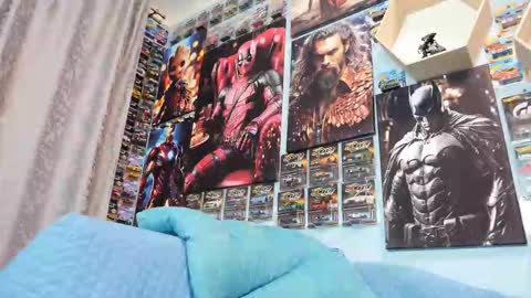 Chris online show from November 27, 6:06 am