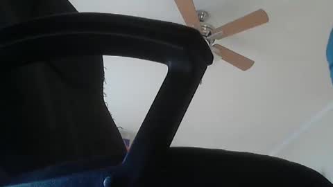 Snapshot of thereisnospoon1970 chatting on December 29, 8:58 pm Neo online show from December 29, 8:58 pm