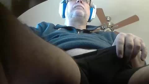 Snapshot of thereisnospoon1970 chatting on February 12, 9:22 pm Neo online show from February 12, 9:22 pm