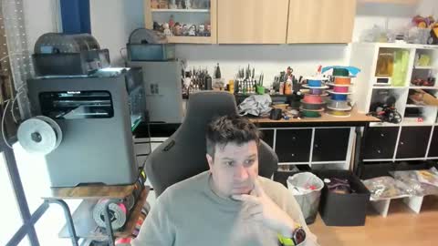 thesir35 online show from April 7, 12:49 pm