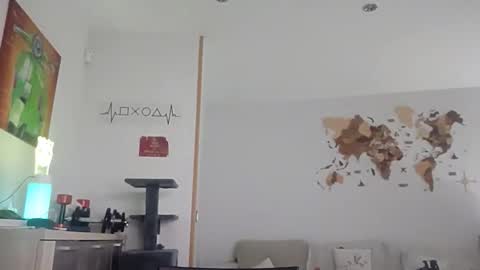 thewitcher69_ online show from May 15, 9:34 pm