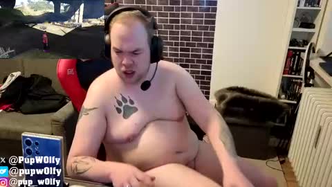 PupWolfy online show from February 27, 4:32 pm