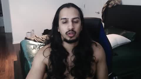 Snapshot of theworldisavampire2 chatting on December 21, 7:03 am theworldisavampire2 online show from December 21, 7:03 am