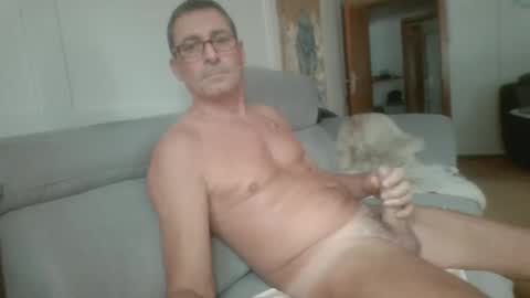 Snapshot of thhe13 chatting on January 8, 3:07 pm thhe13 online show from January 8, 3:07 pm