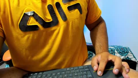 Thiago online show from April 9, 6:19 am