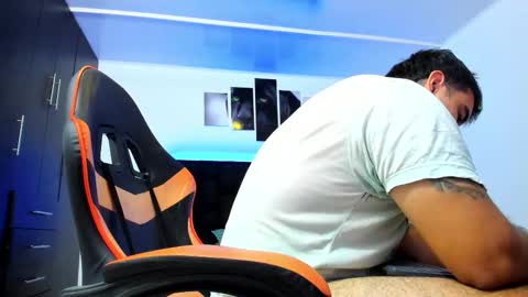 Thiago online show from February 6, 6:43 am