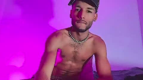 ThiagoFerreti online show from June 3, 4:14 am