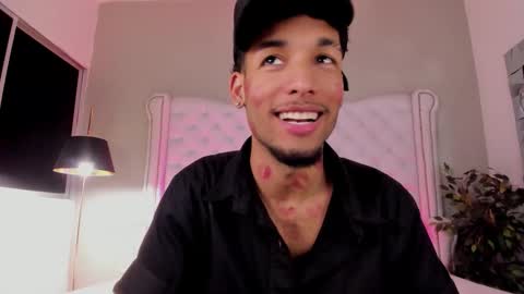 ThiagoFerreti online show from October 24, 9:49 pm