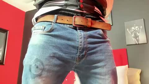 Thia Gomez online show from March 12, 12:26 pm