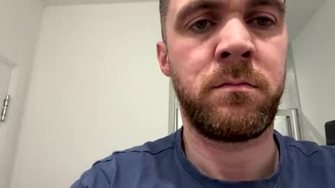 thickandmeaty9incher online show from January 22, 9:22 pm