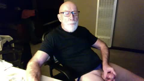 Snapshot of thickmorningwoodinyoualways chatting on December 24, 3:58 pm Thickmorningwoodinyou always online show from December 24, 3:58 pm