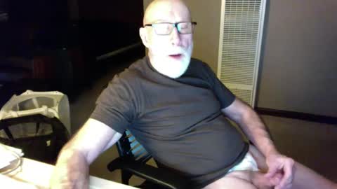 Snapshot of thickmorningwoodinyoualways chatting on February 16, 3:16 pm Thickmorningwoodinyou always online show from February 16, 3:16 pm