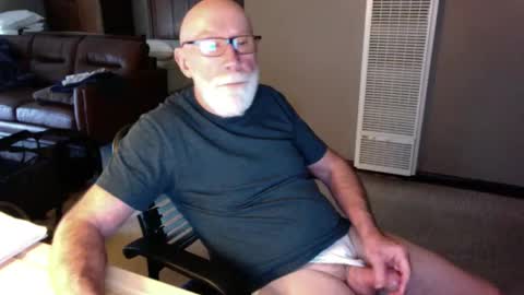 Snapshot of thickmorningwoodinyoualways chatting on September 19, 3:56 pm Thickmorningwoodinyou always online show from September 19, 3:56 pm