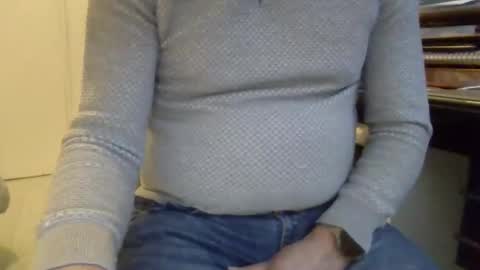Snapshot of thicksingarters chatting on March 12, 3:40 pm thicksingarters online show from March 12, 3:40 pm