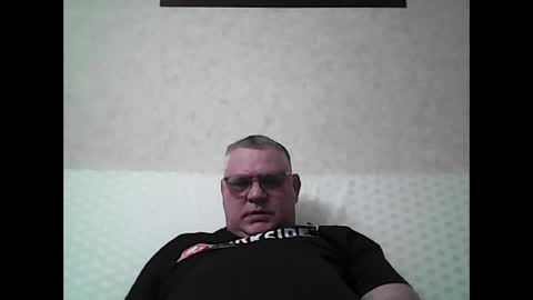 Thierrysymp online show from December 22, 4:59 pm