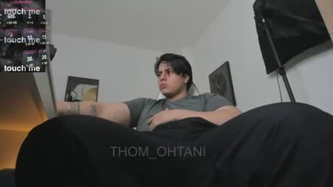 thom_ohtani online show from July 15, 12:06 am