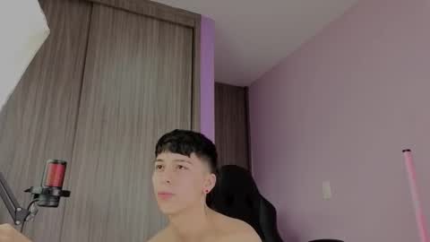 Snapshot of thomas__brandd1 chatting on October 21, 8:55 pm thomas brandd1 online show from October 21, 8:55 pm