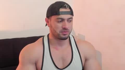 Thomas Brandon online show from April 11, 3:46 am