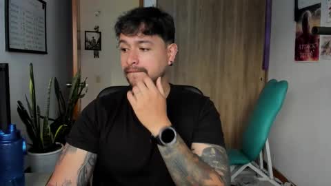 Thomas online show from December 2, 5:49 pm