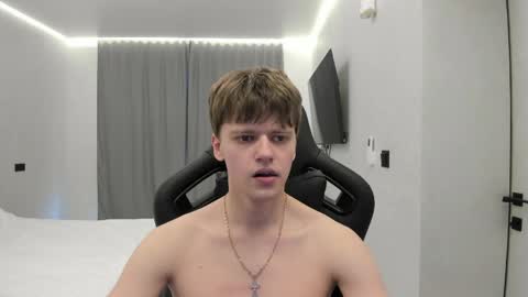 Tomas online show from April 18, 11:00 am