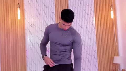 Thomas online show from October 16, 12:24 pm