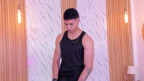 Thomas online show from October 15, 12:24 pm