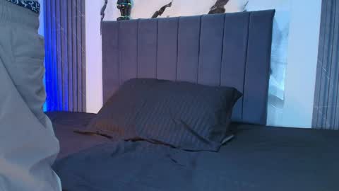 thomass_conor online show from April 2, 3:26 am