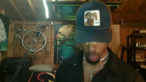 threefreaknyc online show from February 17, 4:00 am