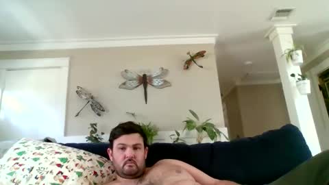 Make me explode please... online show from November 13, 6:01 pm