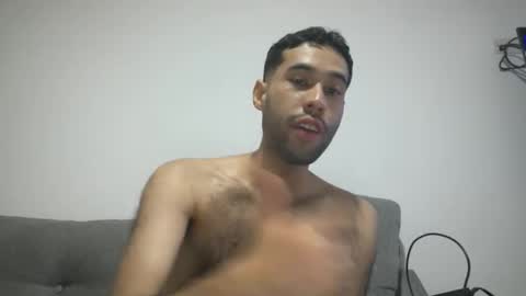 Snapshot of throwawayyourgun chatting on February 8, 2:49 pm Luka online show from February 8, 2:49 pm