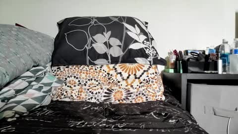 thrustinjustin808 online show from December 16, 6:49 pm