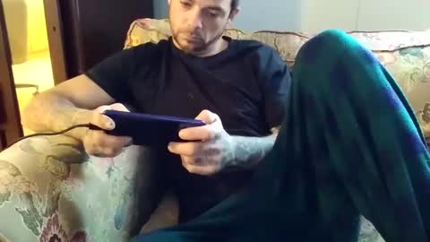 Snapshot of thundercockin chatting on December 8, 3:56 pm Thumper online show from December 8, 3:56 pm