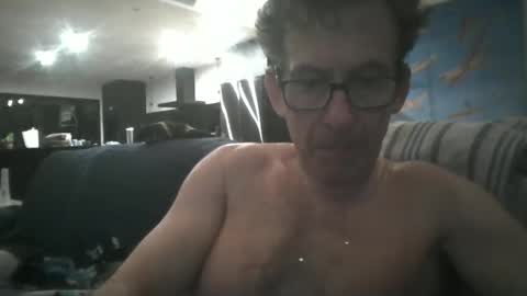 JustMe online show from January 28, 1:59 pm