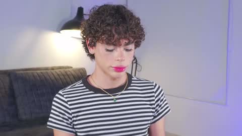 timmyshy online show from January 8, 10:37 am