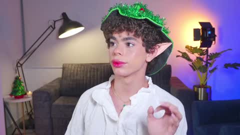 timmyshy online show from December 5, 1:14 am