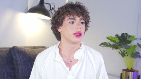 timmyshy online show from January 19, 1:33 pm