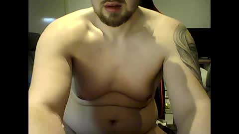 Snapshot of tinstranger33 chatting on December 30, 7:37 am tinstranger33 online show from December 30, 7:37 am