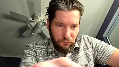 tinyguynicecock online show from May 17, 7:16 am