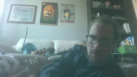 titlovercums online show from January 8, 6:24 pm