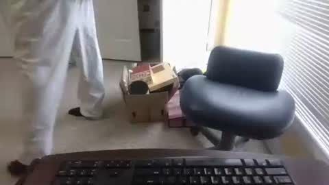 tj526316275 online show from March 18, 4:43 pm